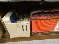 Parcel of vintage books including 'The Oxford Annual For Tiny Folks, 19th Year', 'The Omnibus