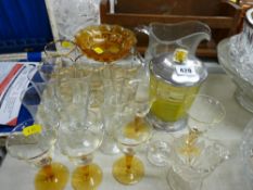 Quantity of vintage drinking and other glassware