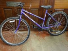 'Rampage' multi-gear bicycle by Universal