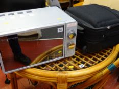 Russell Hobbs microwave oven E/T