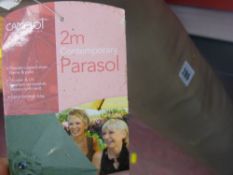 Set of desktop drawers and a Camelot 2m parasol