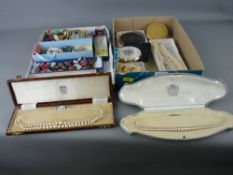 Collection of vintage costume jewellery and powder compacts with cased sets of simulated pearls