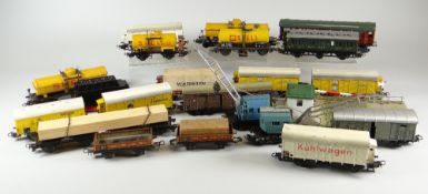 QUANTITY OF MAINLY UNBOXED MARKLIN ROLLING STOCK TO INCLUDE VARIOUS WAGONS, CRANES, LEVEL CROSSING