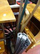 Parcel of long handled garden tools etc