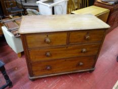 Victorian compact chest of two long and two short drawers