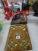 Early Prinz autowind 3000 telecamera, Parlaphone 45rpm record, Charles & Lady Diana lidded biscuit