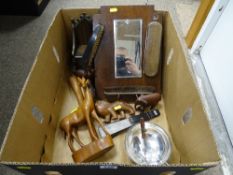 Box of treen, EP etc