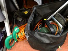 Parcel of garden tools including jet wash, strimmer etc E/T