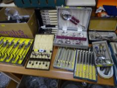 Very large parcel of cased and loose cutlery including apostle spoons, collector's spoons etc
