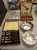 Three cases of cutlery and similar items