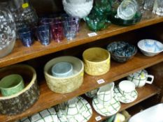 Parcel of mixed planters and bowls etc