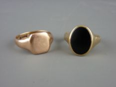 TWO NINE CARAT GOLD GENT'S SIGNET RINGS, one set with oval shaped black stone, ring size S, the