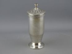 A STYLISH CYLINDRICAL SILVER SUGAR SIFTER, Birmingham 1940, 4.1 troy ozs
