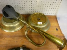 Brass vehicle horn and a pair of brass possibly vehicle headlamps