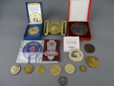 Mixed group of collectables including commemorative and other coinage, a brass Coldstream Guards