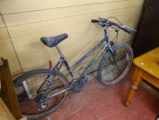 Multi-gear Raleigh bicycle