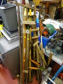 Large parcel of garden hand tools and metal breaker bars etc