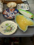 Good Imari charger and other porcelain