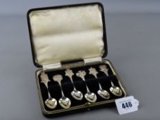 Cased set of silver crest top collector's spoons, the crest for Welsh towns and cities