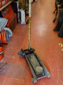 Large Sealy trolley jack