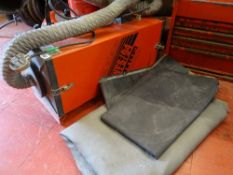 Sealy WFS/94 fume extractor and heavy duty welding blankets E/T