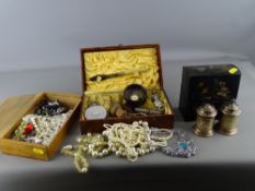 Interesting group of collectables including an Oriental lacquerwork tea caddy containing two white