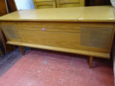 G Marconi vintage stereo and cabinet with internal speakers E/T