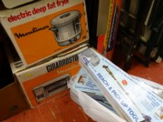 Vintage Moulinex boxed electric deep fat fryer, vintage Moulinex Girarrosto A5 cooker/grill and a