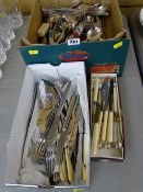 Large quantity of miscellaneous kitchen and other cutlery