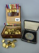 Parcel of military buttons, a group of World War II dress medals etc