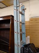 Two section extending ladder (for electrician)