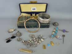 Nine carat gold bangle, silver bangle and mixed jewellery