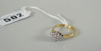 18ct gold diamond chip ring, 2.7 grams Condition reports provided on request by email for this