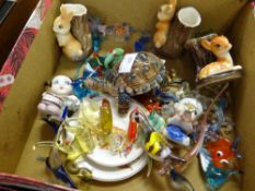 Small parcel of collectables including coloured glass animals, Wade tortoise, Hornsea animals ETC