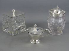 A SILVER MUSTARD POT with hinged lid, Bristol blue liner and spoon, 3 troy ozs, Sheffield 1932 and