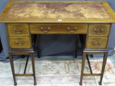 AN EDWARDIAN MAHOGANY & CROSSBANDED LADY'S KNEEHOLE WRITING DESK with centre drawer and two box