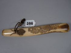 A FINE QUALITY JAPANESE KISERUZUTSU (PIPE CASE) with white metal Ojime, the slightly curved antler