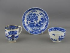 FIRST PERIOD WORCESTER BLUE & WHITE BAT PATTERN TEAWARE, including a 6 cms high blue crescent marked