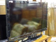 Large screen UMC LCD TV E/T