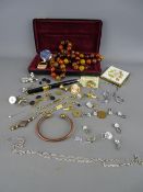 Selection of vintage and later jewellery and other collectables