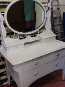 Vintage chalk painted dressing table