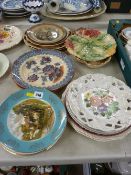 Quantity of decorative Victorian and other wall plates