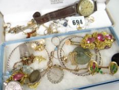 An interesting parcel of jewellery and charms including 9ct yellow gold Celtic harp charm, silver