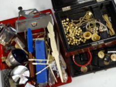 A tray of mixed small collectables together with an Oriental lacquer box and contents Condition