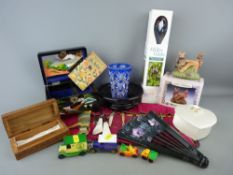 Mixed group of collectables