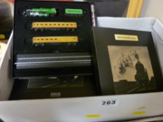 Five scale mini trains in presentation packs by Atlas Editions Collections