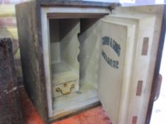 Vintage Chubb & Sons safe with interior compartments (with key)