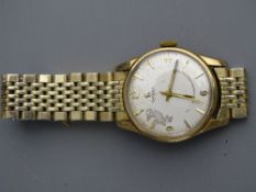 Nine carat gold cased gent's Omega wristwatch with gold colour bracelet strap, appears running (case