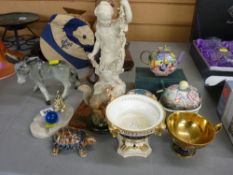 Early Derby pot pourri stand, a gilt decorated cabinet cup, an Italian sucrier and cover, a quantity