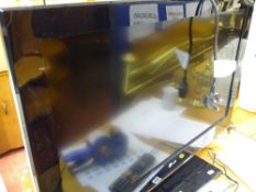 LG 32ins flatscreen TV with remote control E/T